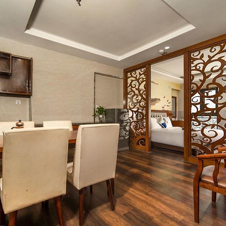 Delicate Hotel Дананг Екстериор снимка