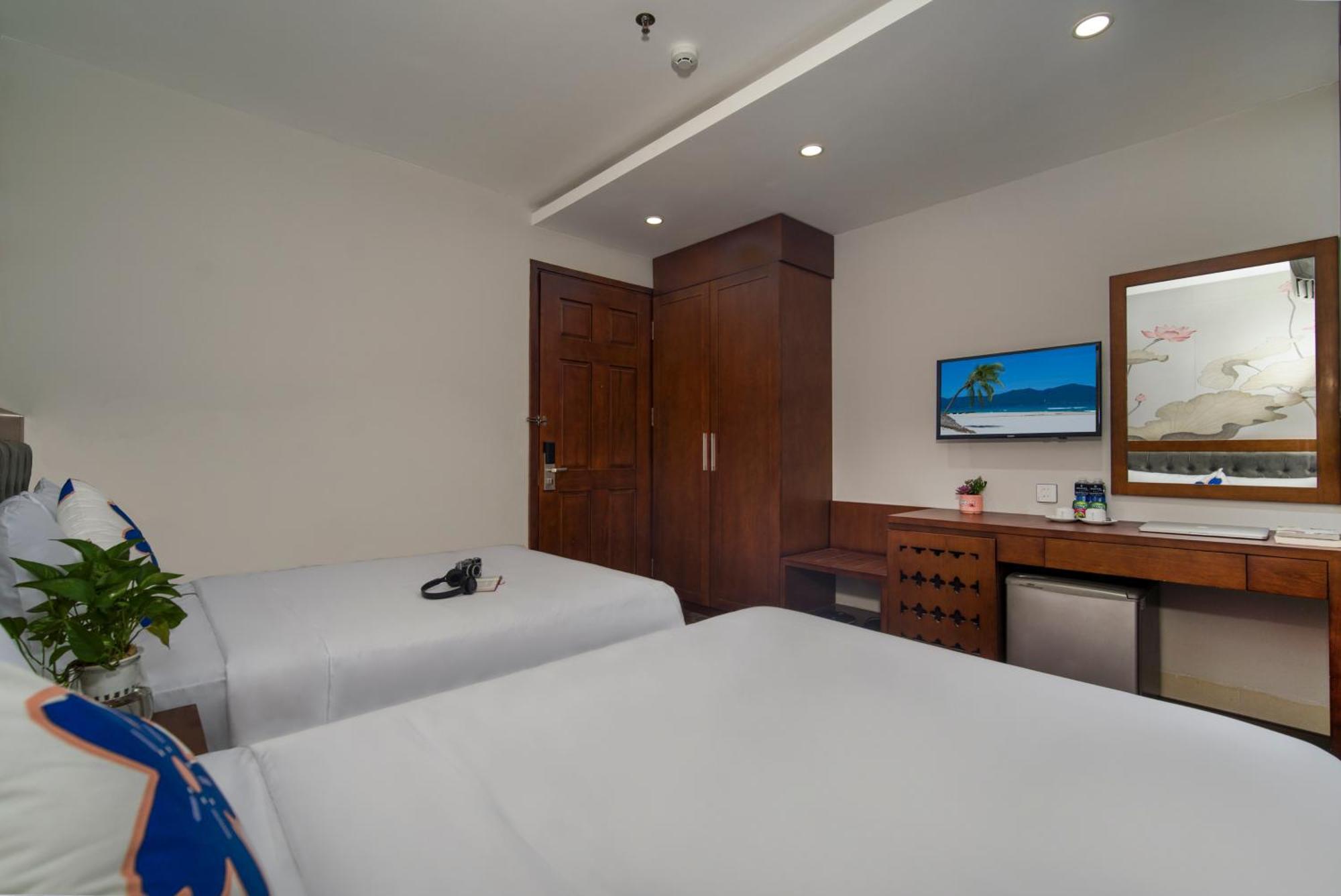 Delicate Hotel Дананг Екстериор снимка